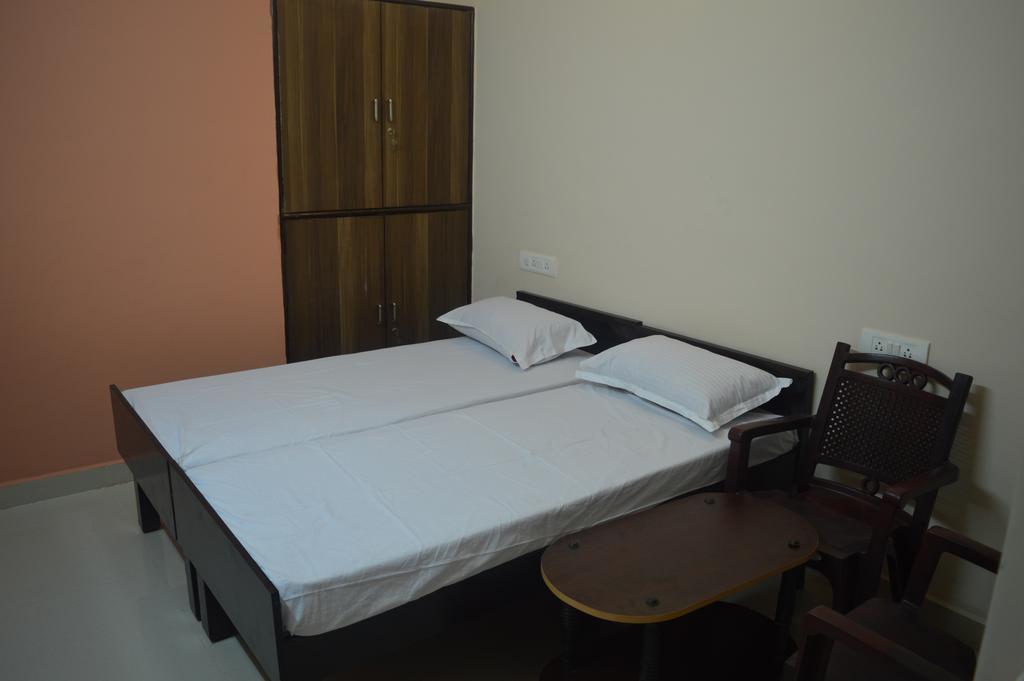 Sri Balaji Guest House Μπανγκαλόρ Εξωτερικό φωτογραφία
